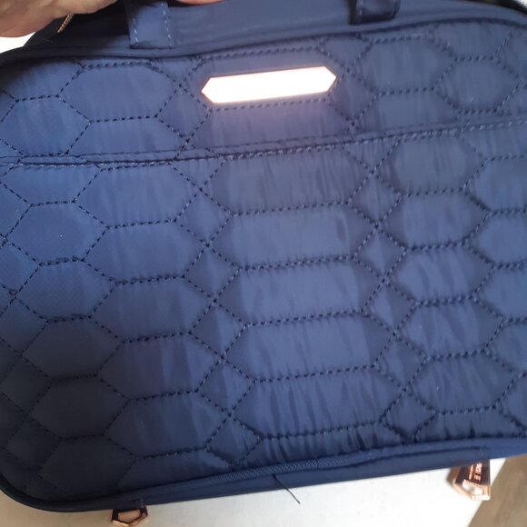 Aimee Kestenberg travel cosmetic bag - Picture 11 of 15